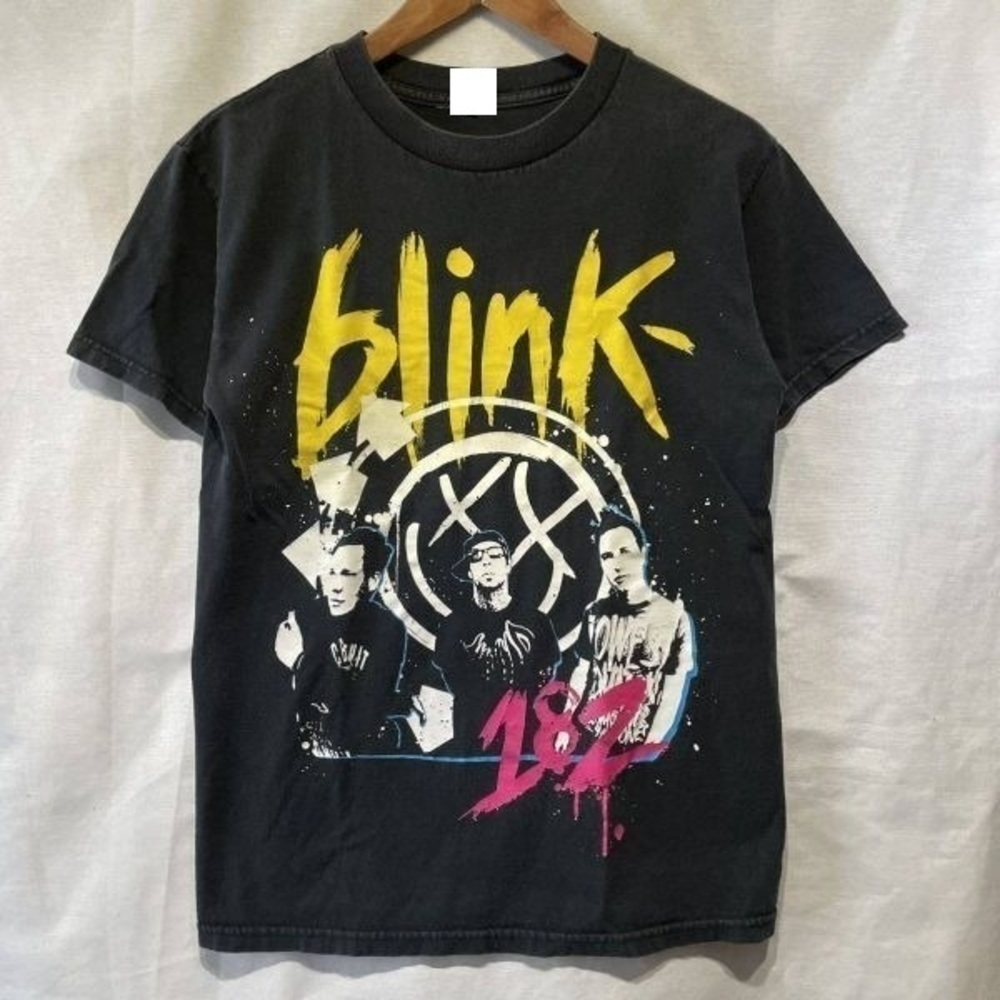 Blink 182 Band Tshirt Double Sided Print Tour Van T Style Shirt